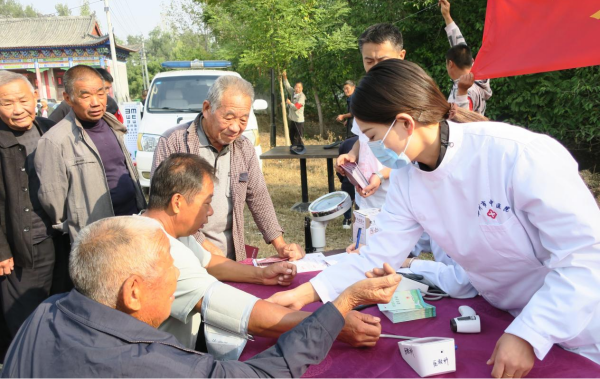 邓州市夏集镇篦张村举办“九·九”尊老敬老文化节