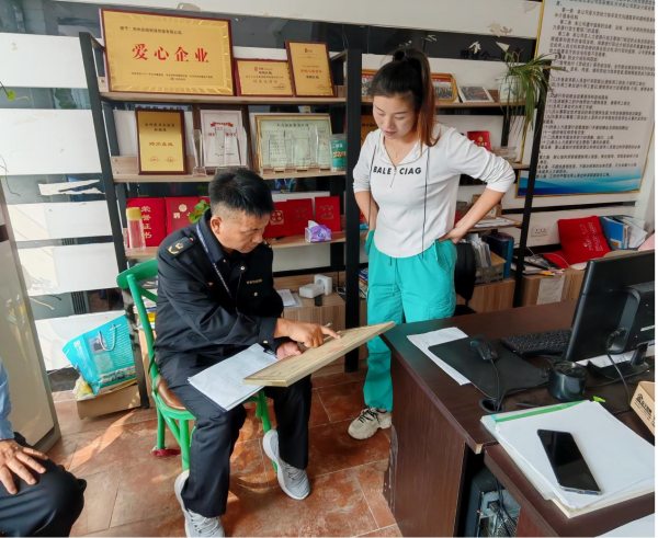 每日快报!邓州市人社局：跨部门联合双随机 助力优化营商环境