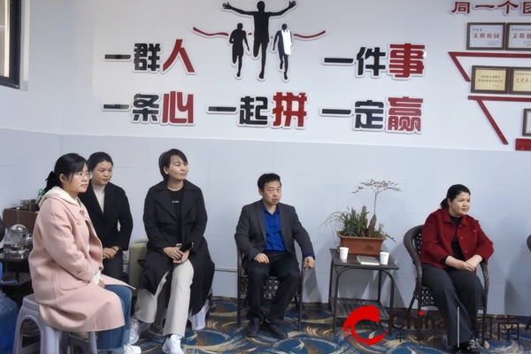 携手高校 合作共建——驻马店市第三中学携手黄淮学院数学与统计学院共建实践教育基地