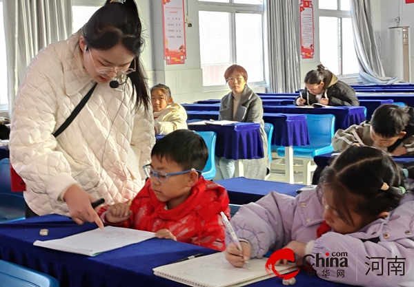 艺体送下乡 共筑童年梦：驻马店第二实验小学开展结对帮扶乡村少年宫活动