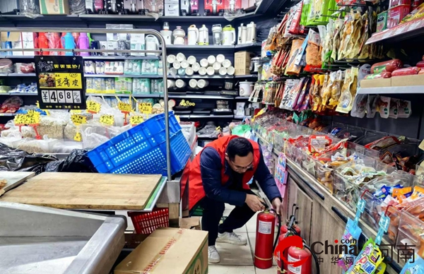 驻马店市驿城区沙河店镇：走街串巷讲消防  “防火锦囊”送到家