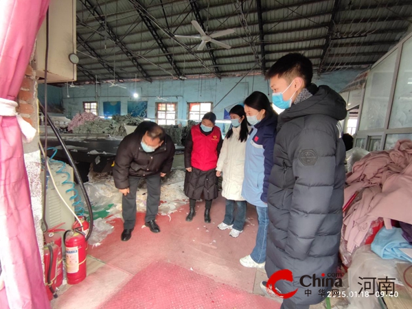 驻马店市驿城区雪松街道开展春节前消防安全检查及烟花爆竹排查工作