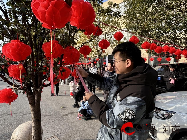 驻马店市驿城区蚁蜂镇：巳巳如意贺新春 欢乐吉祥闹元宵