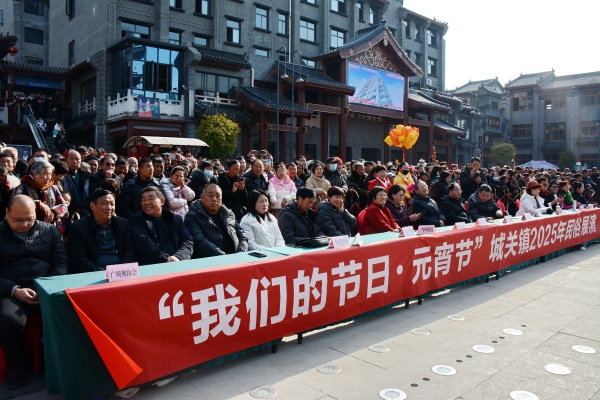 内乡县：第二届全民公益春演成功举办