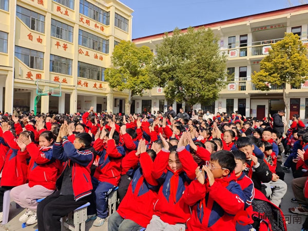 西平县柏城三里湾小学传统文化进校园