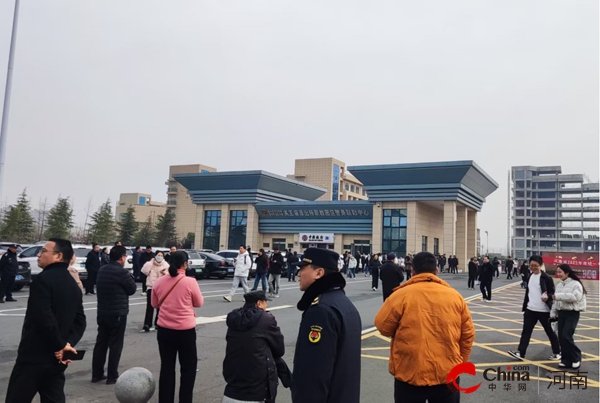 驻马店开发区城市管理局:暖心护航“公考” 助力考生逐梦之路