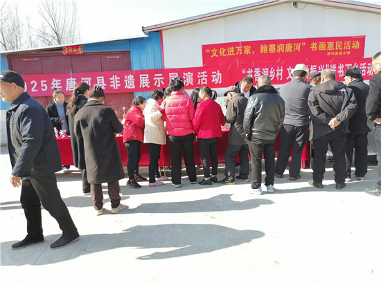 唐河县张店镇陈岗村：“文化进万家”绘就乡村振兴多彩画卷