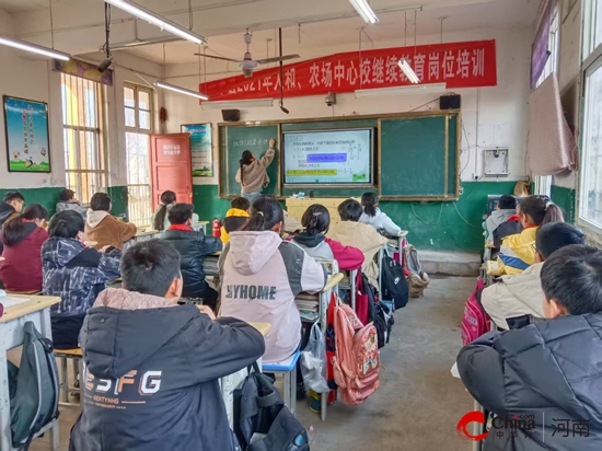 以研促教 深耕课堂提质量——西平县人和三和小学数学教研组开展听评课活动