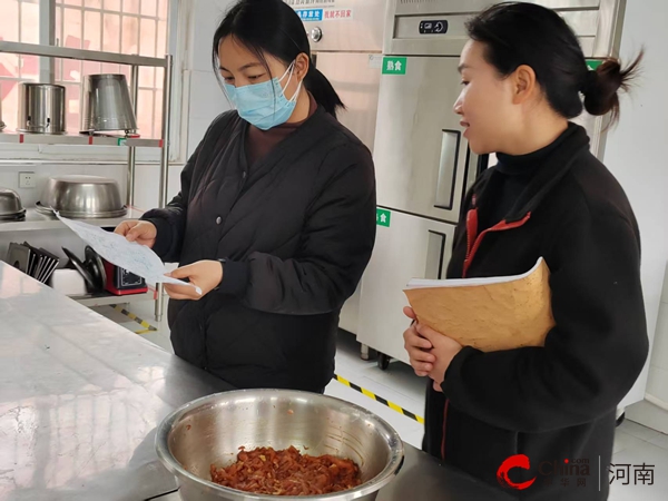 筑牢食品安全防线 驻马店开发区开源办事处食安办深入辖区幼儿园开展食品安全检查