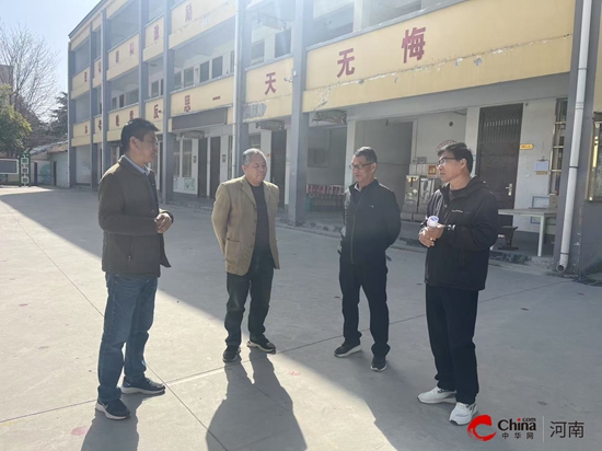 西平县教育局责任督学到专探中心校开展义务教育阶段20条办学底线工作检查