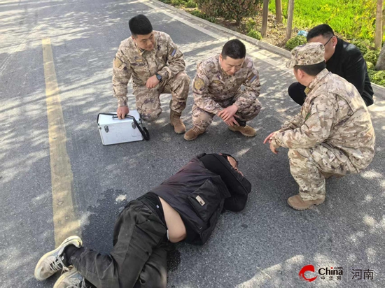 西平县：紧急救援见真情 军人本色显担当