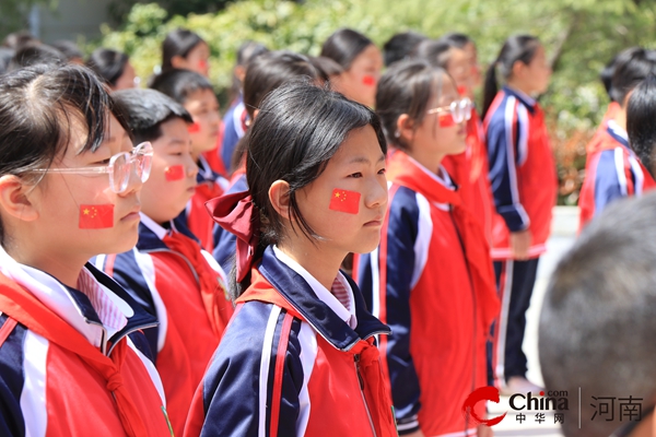 淬钢铁之志 展少年风采 ——驻马店市第十小学开展素质拓展综合实践活动