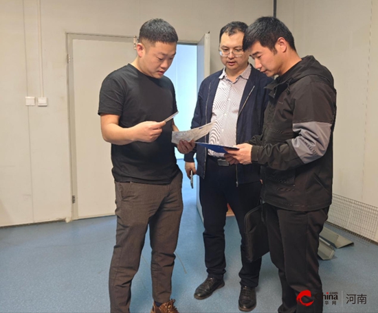 西平县市场监督管理局深入园区开展知识产权公共服务工作