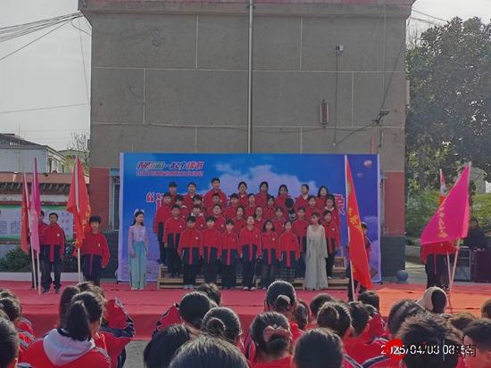 诵经典华章 演课本万象——西平县盆尧中心小学经典诵读暨课本剧汇演