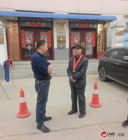 西平县柏苑街道工会组织职工到西平县复兴博物馆参观学习