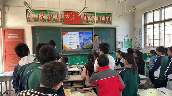 西平县专探谷河小学开展国家安全教育日宣讲活动