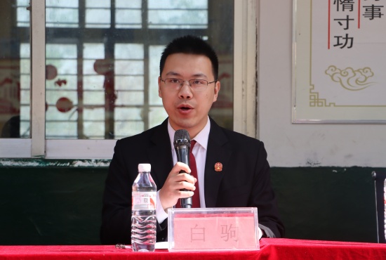 南阳宛城区法院:开展法治副校长送法进校园活动