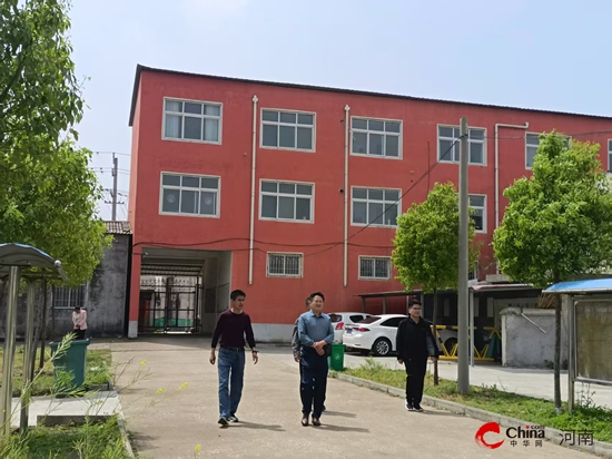 西平县教育局深入专探中心校辖区各小学把脉教育动向助力教育高质量发展工作指导