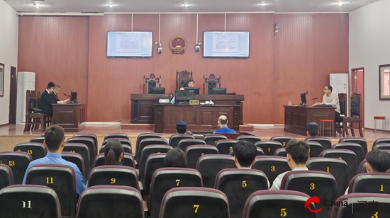 海棠·护蕾|西平县人民法院：旁听庭审+法治课堂 精准帮教促感化