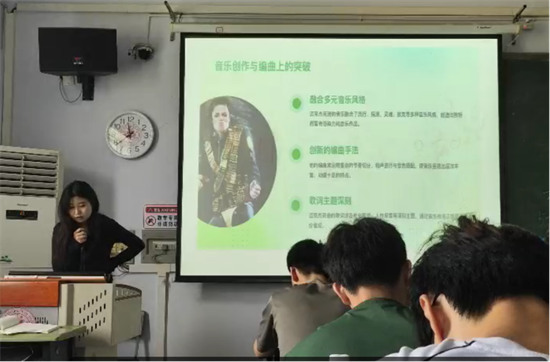 新闻：跨文化交流下学科交叉学习模式探索成果显著878