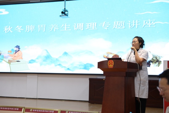 西峡县法院：情暖中秋护安康  医警同心守正义