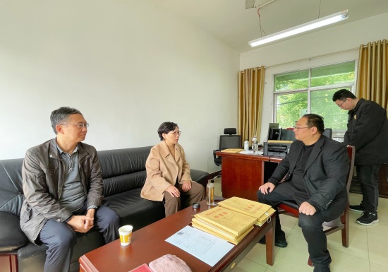 9a5b704716baabf3ffc987ed9deedf5a