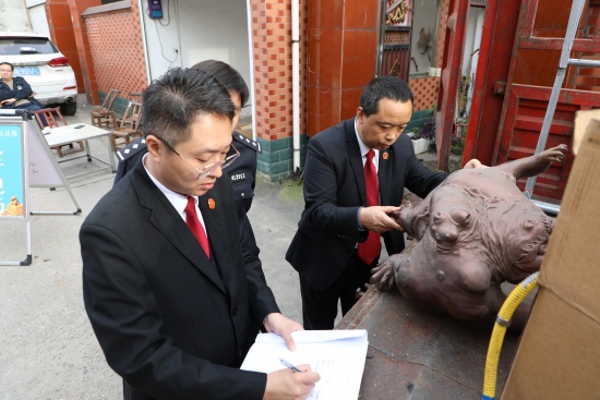 强力执结腾房案 西峡县法院用行动捍卫群众合法权益