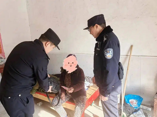 商丘市刑侦大队帮助群众找回“被盗”现金