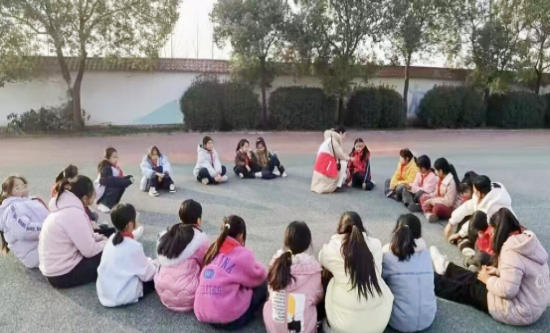 南阳宛城区:党建领航聚力服务体系 打造“心灵家园”关爱阵地