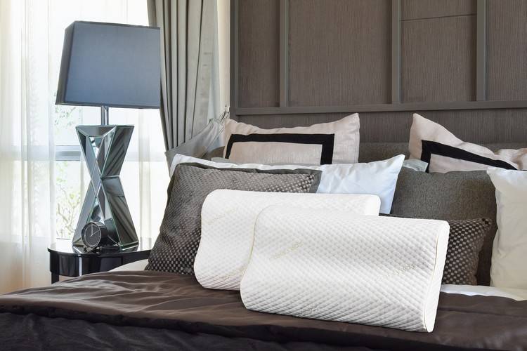 环保与舒适的邂逅：康姿百德柔压磁性枕为全家定制的安心睡眠伙伴