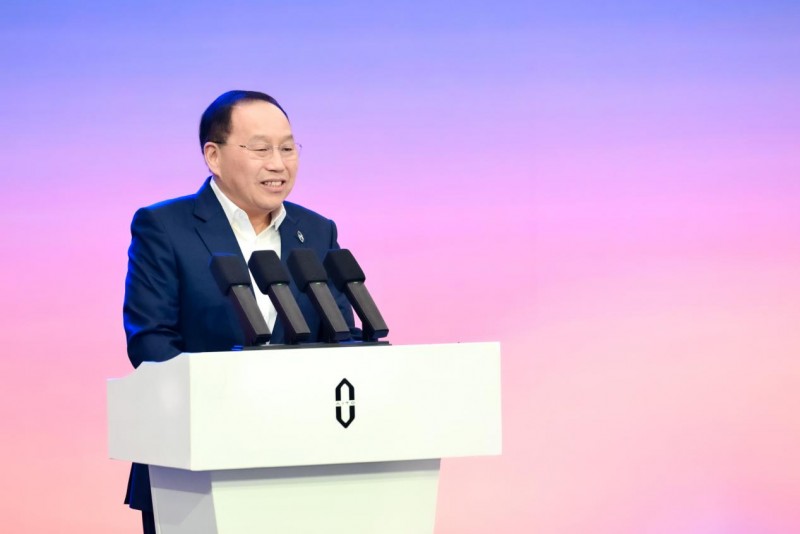 赛力斯张兴海以用户为中心，问界百万下线再谱新篇