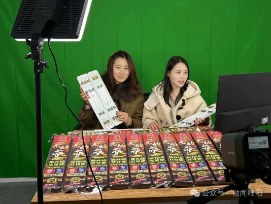 睢阳区：政企携手 小微企业搭上直播电商快车