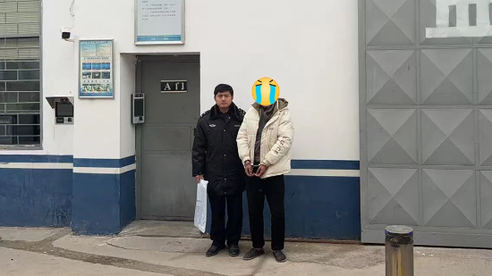 六十斤铜线，换一对“银手镯”