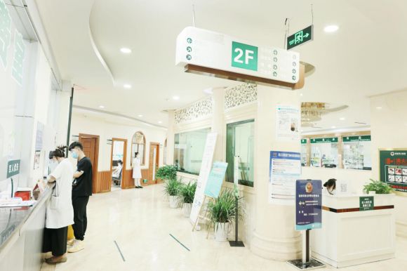 成都军大医院精神科:专注精神心理诊疗,仁心大爱守护心灵