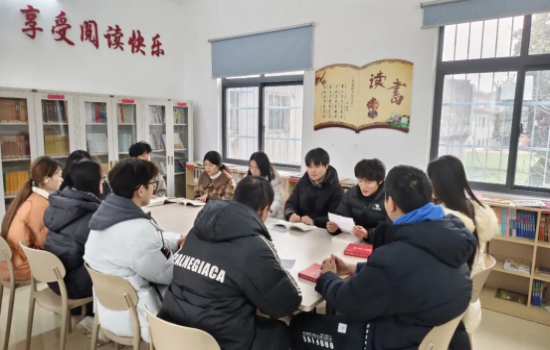 南阳宛城区：青春悦读润心田 书香氤氲满家乡