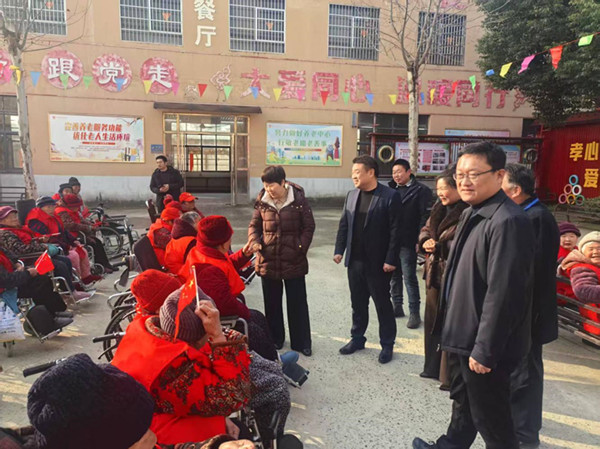 邓州市三举措将“迎新春暖心志愿服务” 活动落地落实(图3)