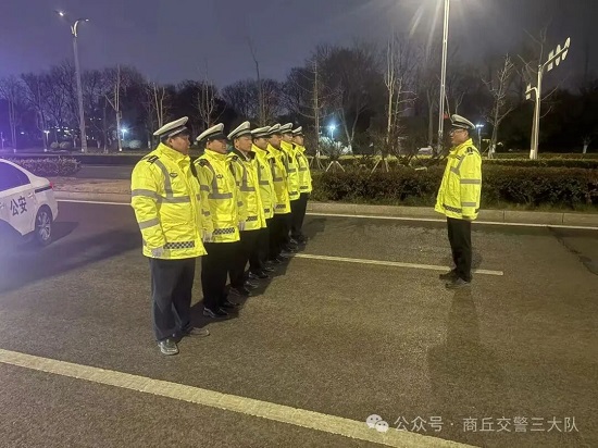 商丘交警开展飙车炸街专项整治行动