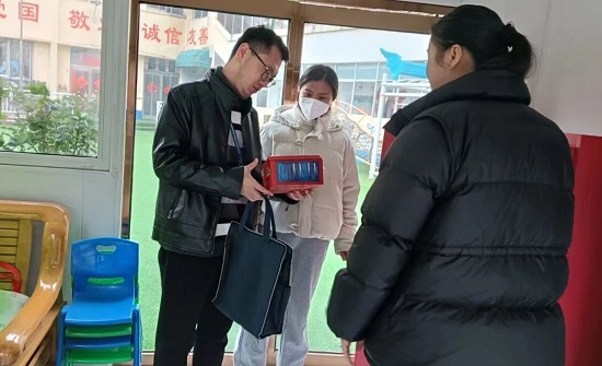 商丘市梁园区白云街道:“安”心护园 “全”力护航