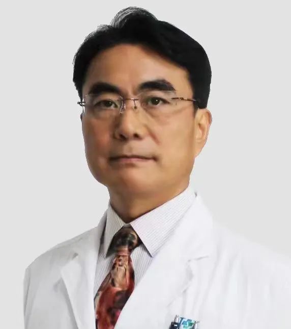 深耕脊柱三十余载 仁心妙手护安康 —记脊柱外科李勤主任口碑纪实