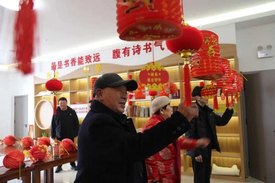 商丘市梁园区退役军人事务局：情暖老兵闹元宵 尊崇关爱共团圆