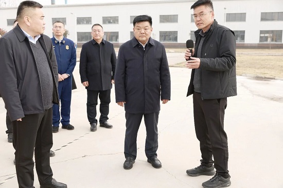 商丘市示范区党工委书记、豫商经济技术开发区党工委副书记、管委会主任张峰调研重点项目和企业