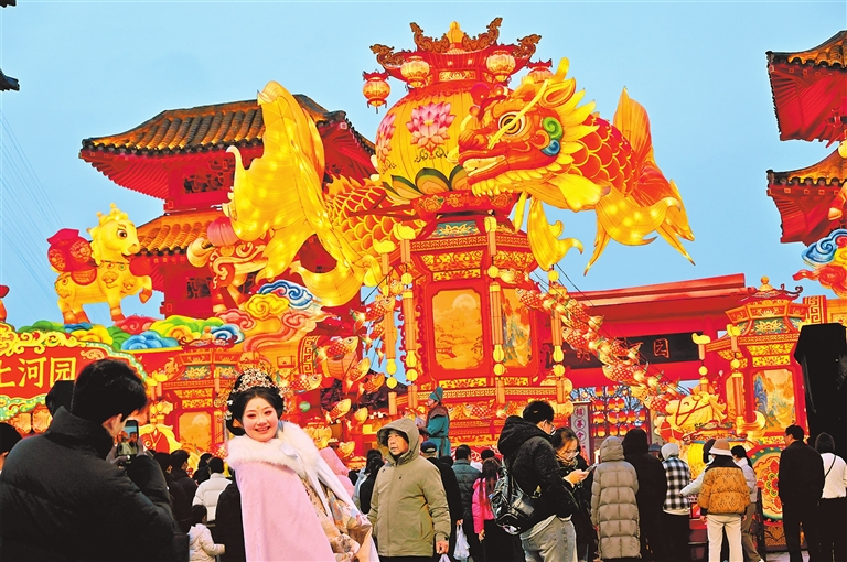 张灯结彩迎元宵