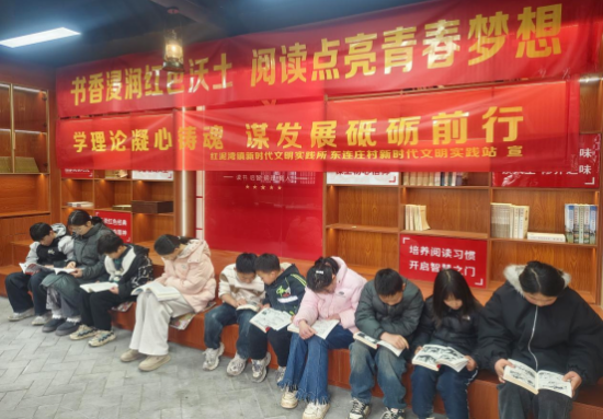 南阳宛城区:“红色书香”浸润乡村 阅读点亮青春梦想