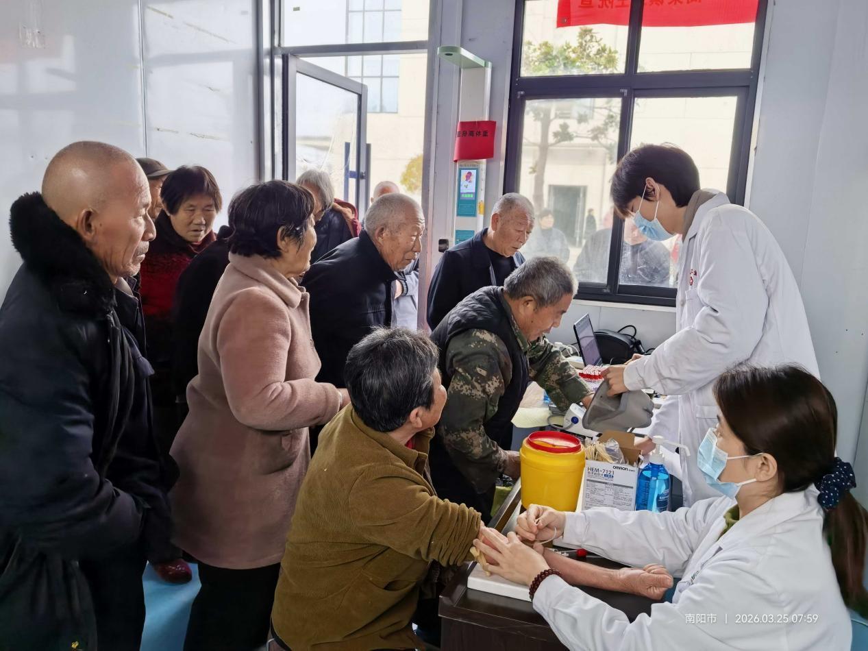 邓州市高集镇卫生院:一次公卫体检 筑起生命防线