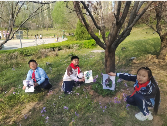 樱约春日 趣享时光——鹤壁市辅仁小学开展春游实践活动