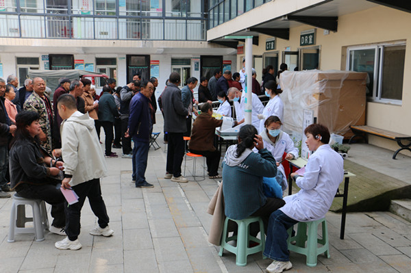 邓州市桑庄镇卫生院：优服务护航健康环境