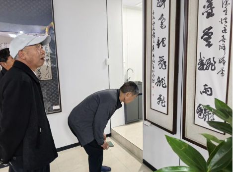 河南太康：举行“五一”书法篆刻作品展