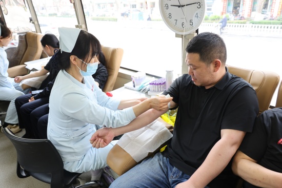 方城县法院:热血铸忠诚 奉献显担当