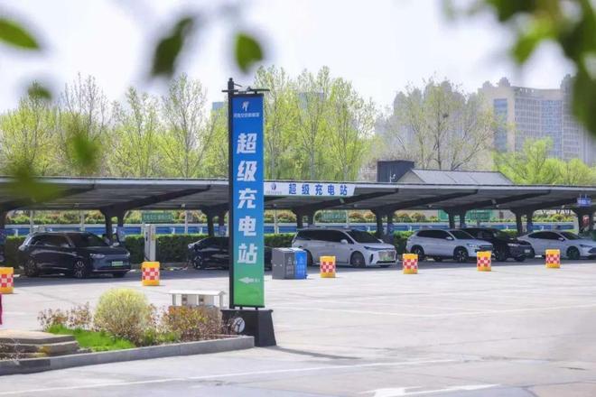 河南省2026年“五一”假期高速公路充电量再创新高