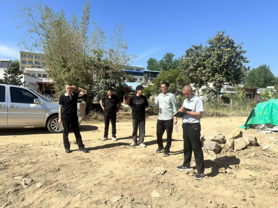 内乡县桃溪镇：为民讨薪办实事 暖心解忧护民生